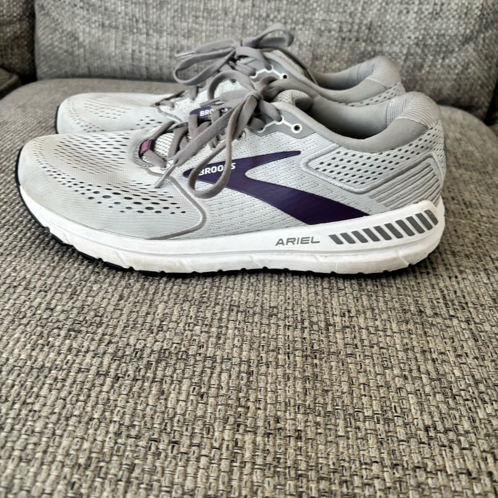 Brooks Ariel Gray and Purple Sneakers